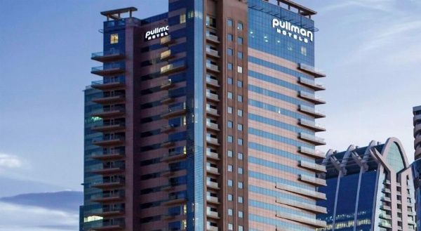 Pullman Dubai Jumeirah Lakes Towers image 2